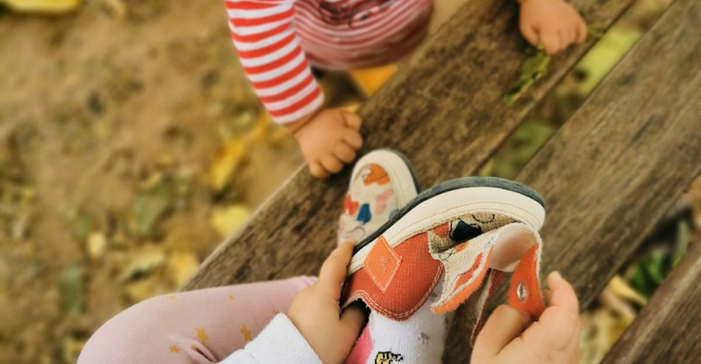 Con el objetivo de tener en la escuela niños y niñas felices con ganas de explorar y probar